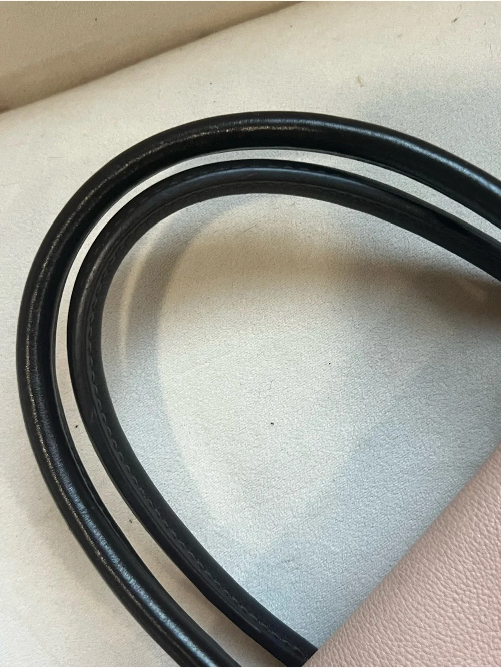 Louis Vuitton Veau Cachemire Tote